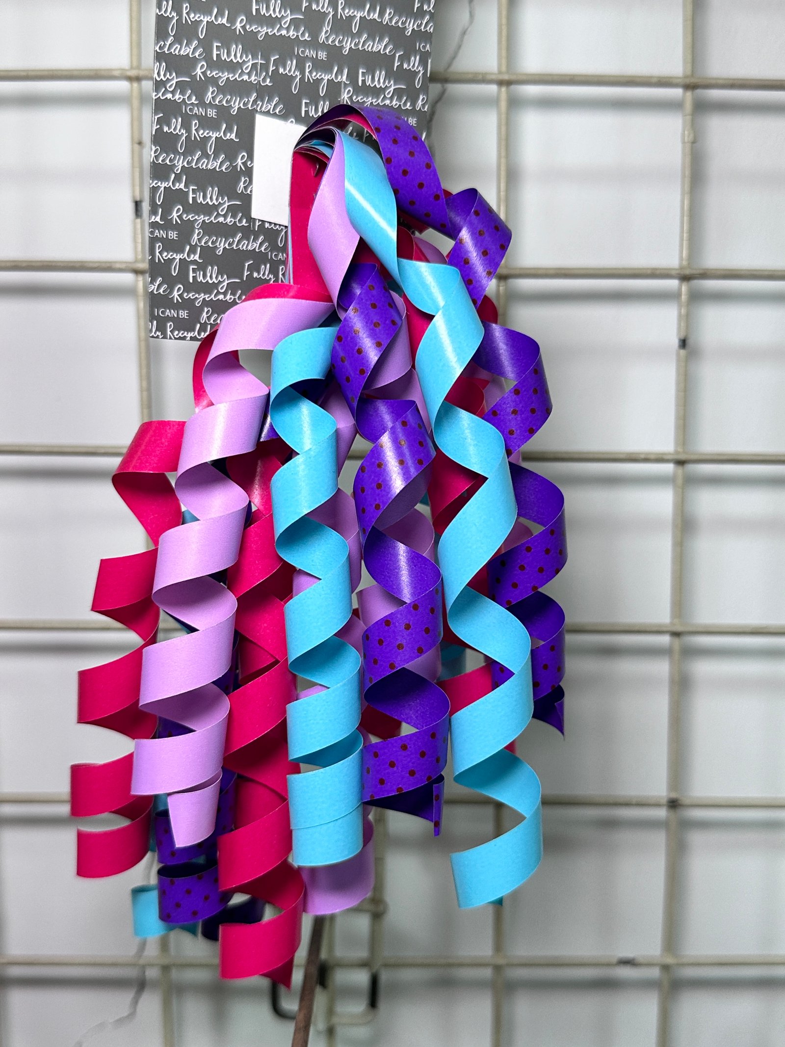 Curly Bow 29