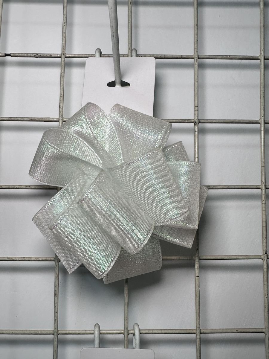 PomPom Bow 6