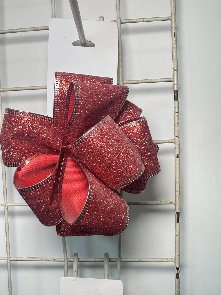 PomPom Bow 4