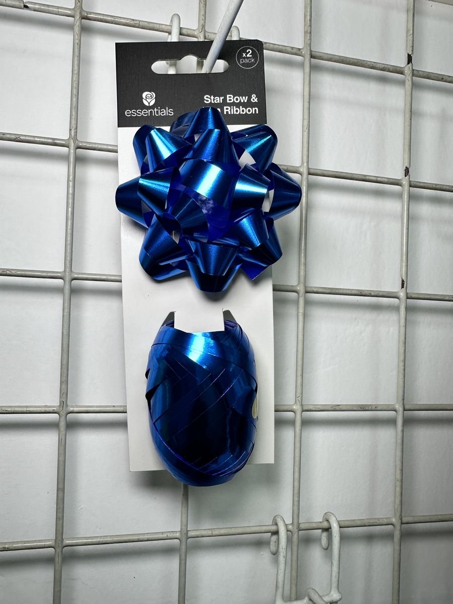 Star Bow + Olive Ball Ribbon