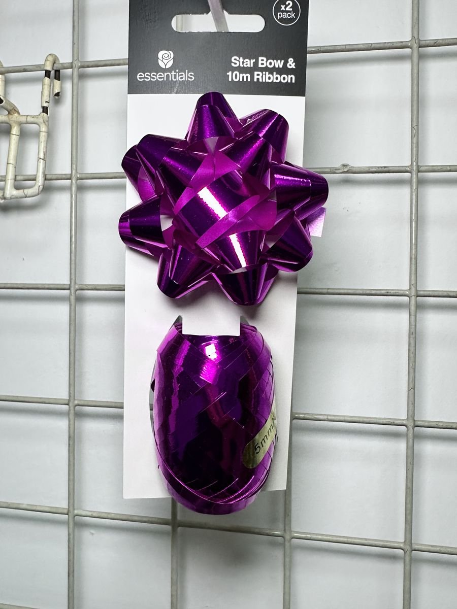 Star Bow + Olive Ball Ribbon 3